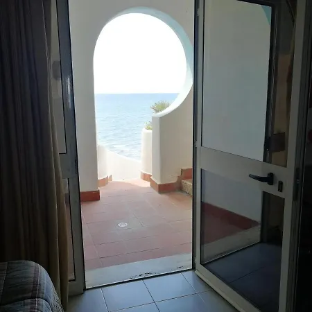 Ξενοδοχείο με διαμερίσματα Elianto 4*