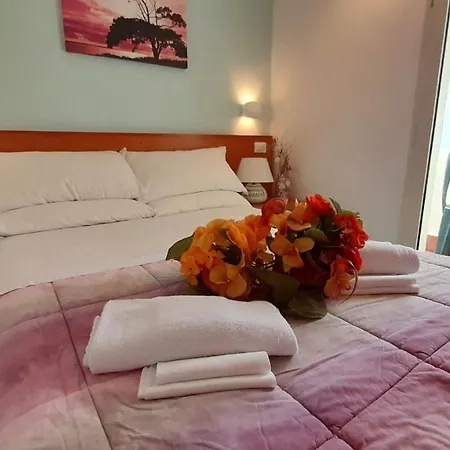 Ξενοδοχείο με διαμερίσματα Elianto Άντζιο