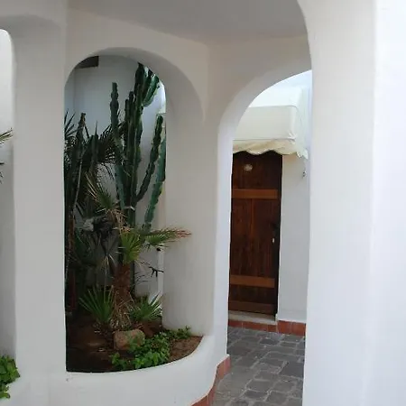 Elianto Ξενοδοχείο με διαμερίσματα Άντζιο