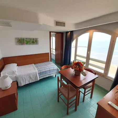 Casa Vacanze Elianto 2*