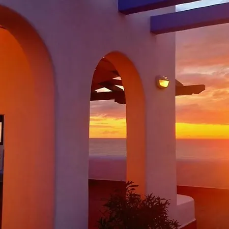 Elianto Aparthotel 2*