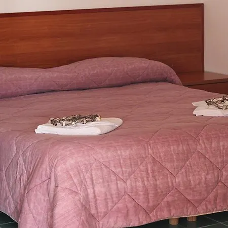 Elianto Aparthotel 2*