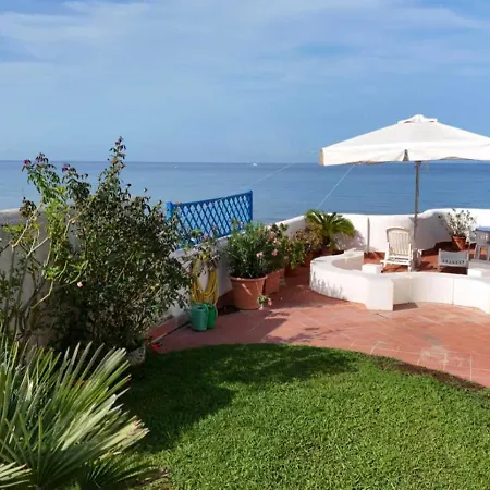 Casa Vacanze Elianto 2*